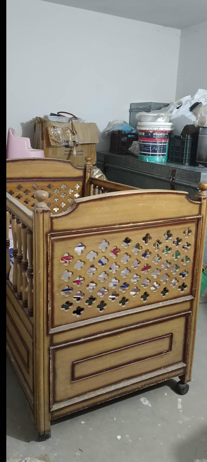 solid wood bunk bed. condition 9/10 4