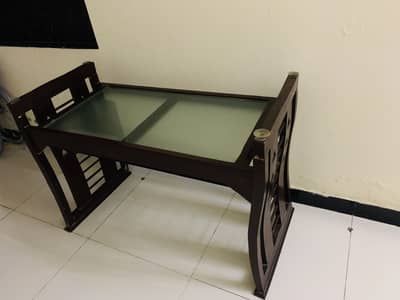 Dining base and 6 chairs