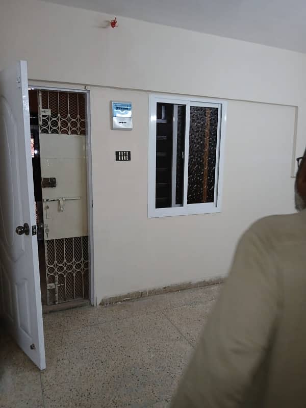 Flat For Rent 2 Bed DD *Code(16384)* 2