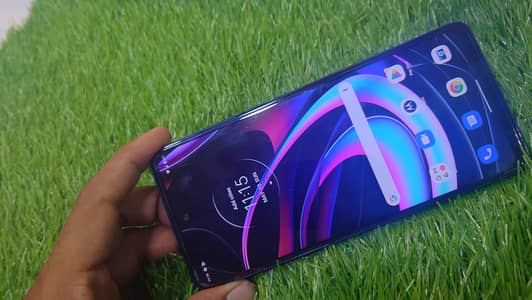 moto edge 2021 8.256  exchang possible