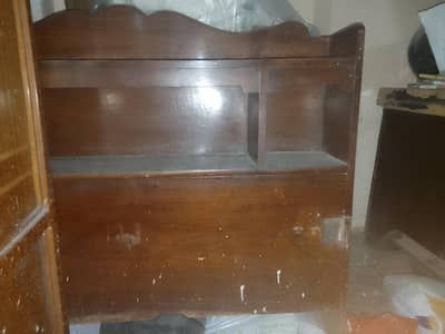 WOODEN SINGLE BED FOR SALE