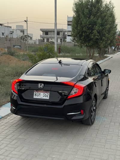 Honda civic oriel UG full geniune
