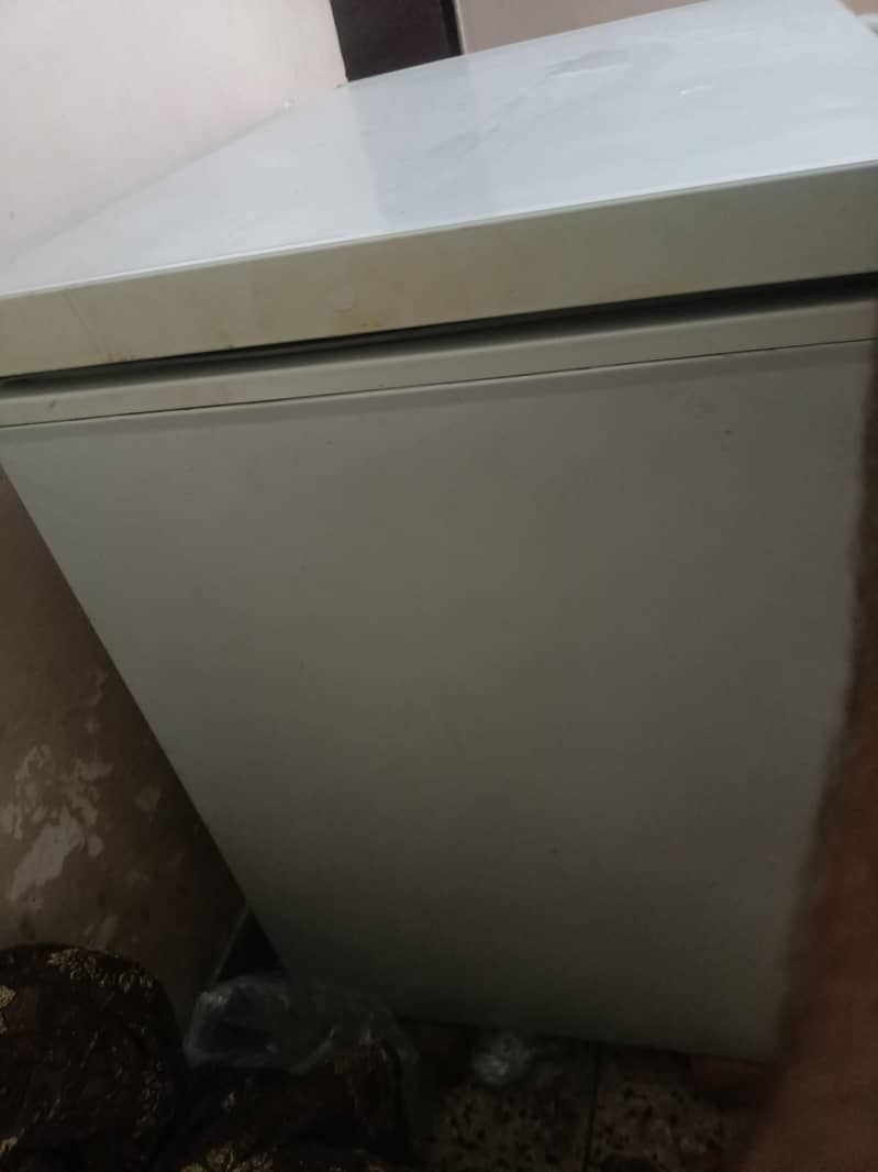 D freezer 2