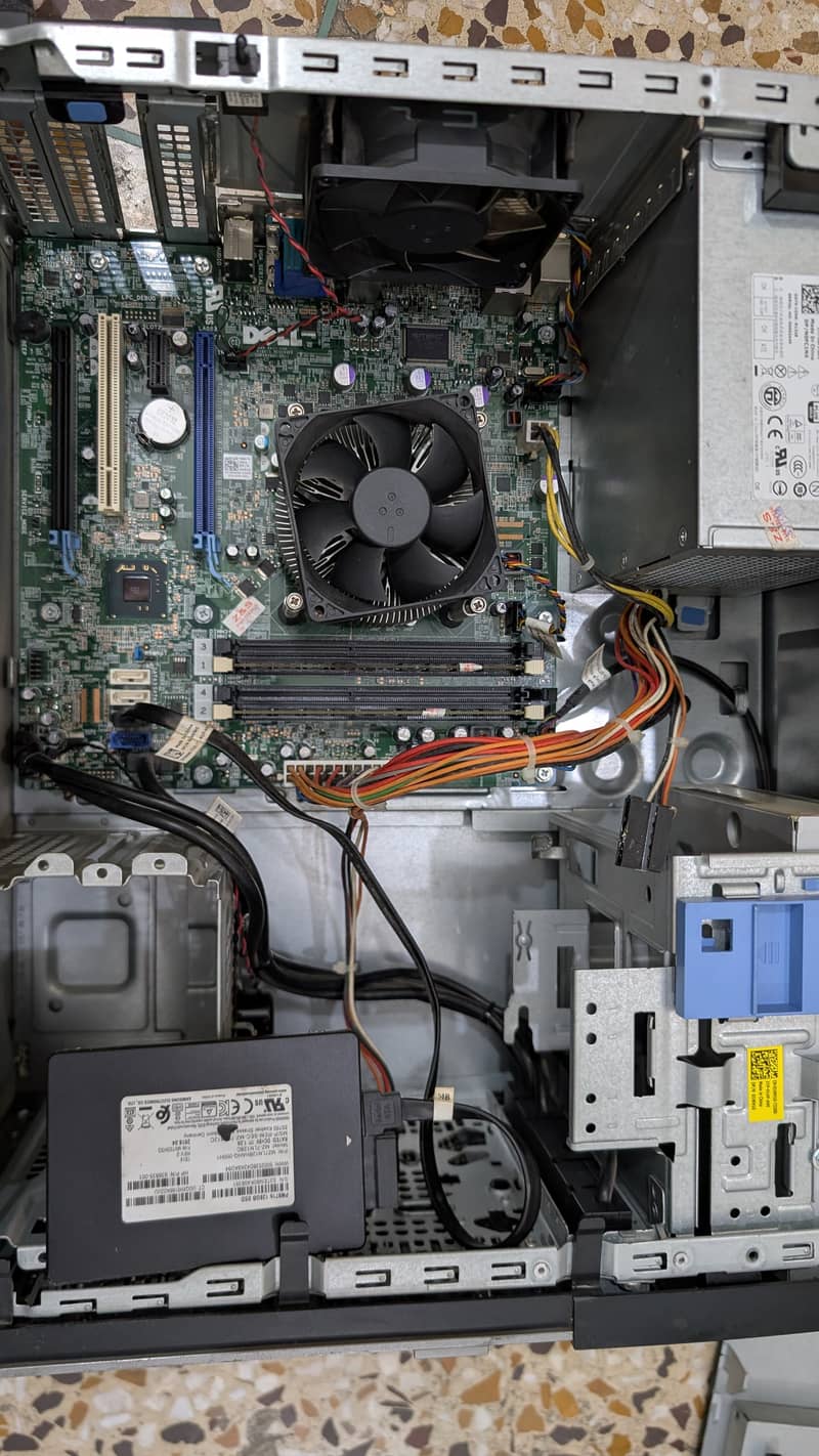 Dell OPtiplex 9010 0