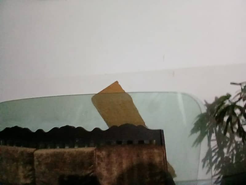 Chairs with table 8