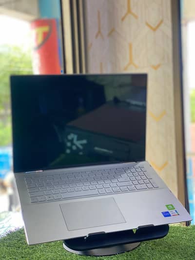 Dell Inspiron 7506 2-in-1 I7 11th Gen 8GB RAM  256GB SSD