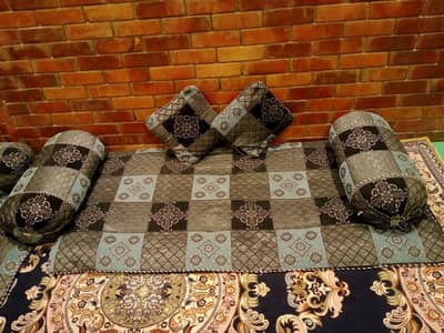 urgent sale room set