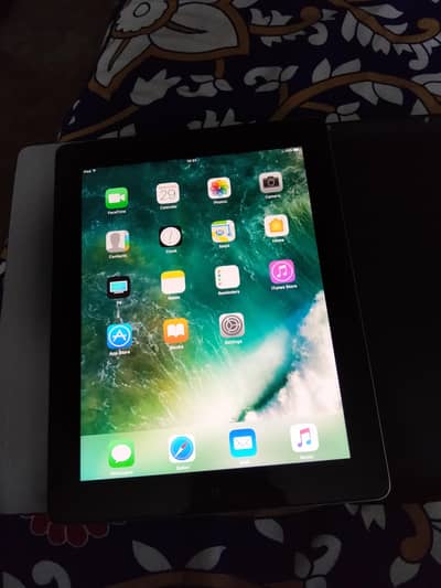 apple ipad 4th generation 32gb good condition