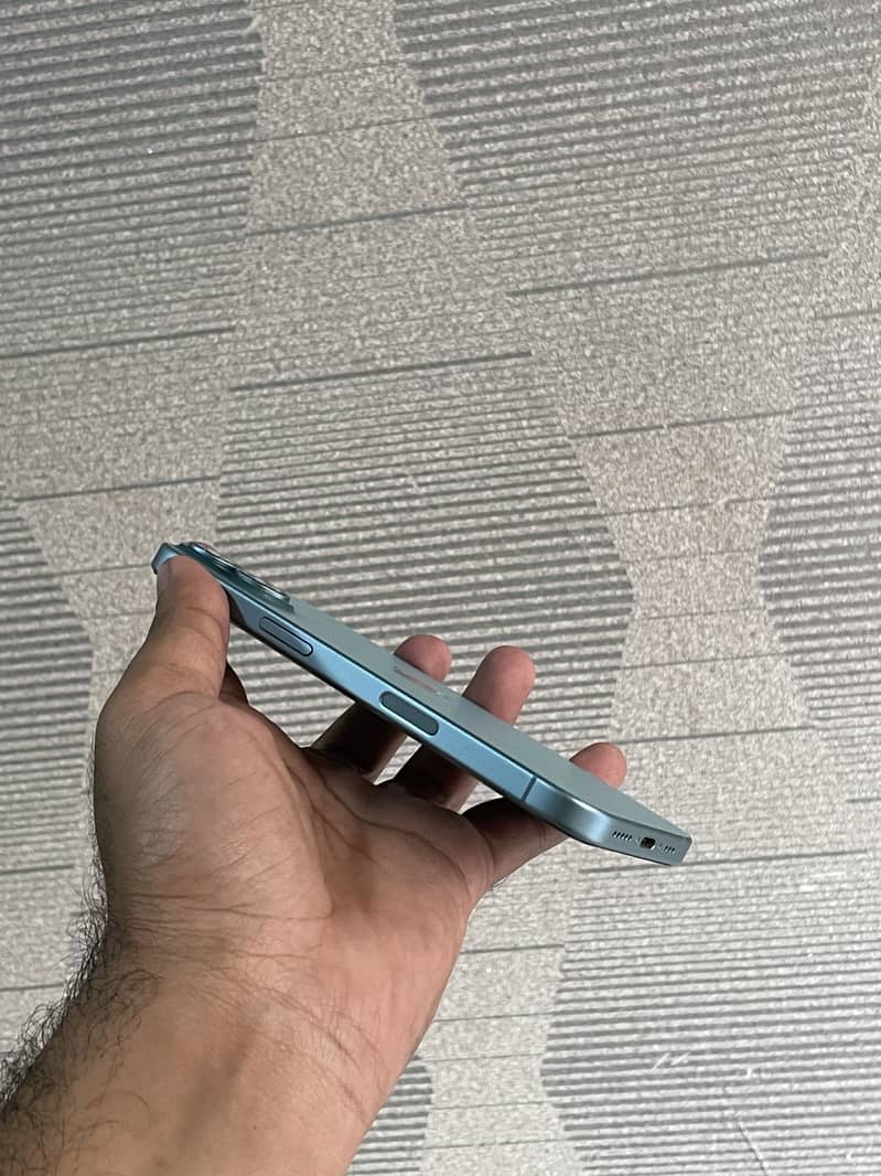 Iphone 16 jv 0