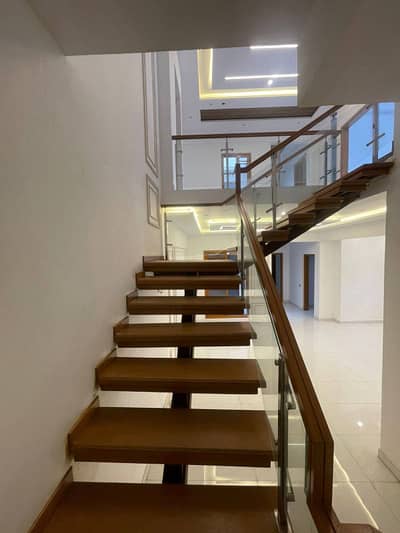 Stunning Brand New 200 Yards Lower Portion With Basement is Available For Rent