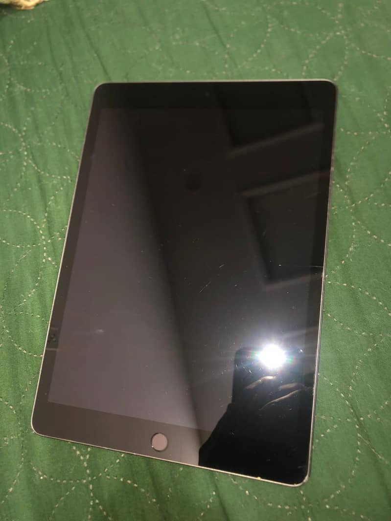 IPAD 9TH GEN 0