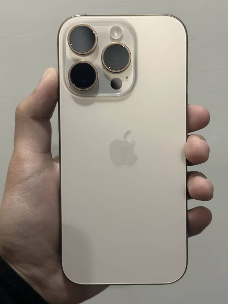 IPhone 16 pro 1