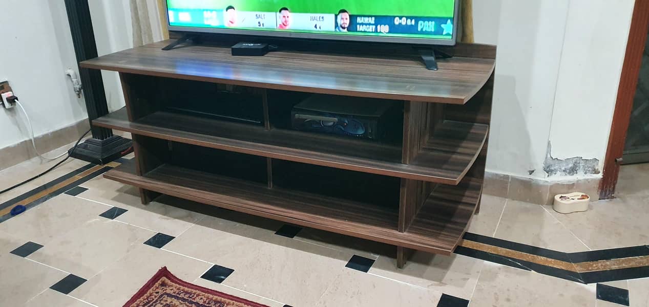 LCD Rack 1