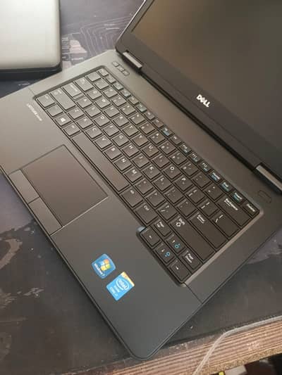Dell Latitude E5440 Core i7 4th Gen 8GB Ram 500GB HDD 2GB NVidia