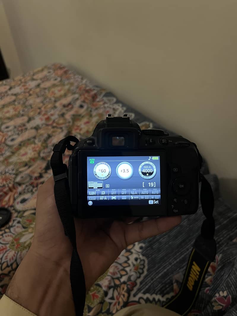 Nikon 11