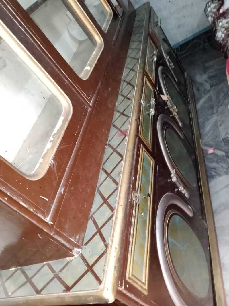 Dressing/Almari 1