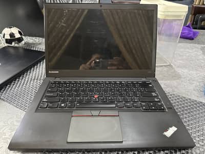 Lenovo Thinkpad T450s, i5-5200u cpu, RAM12GB