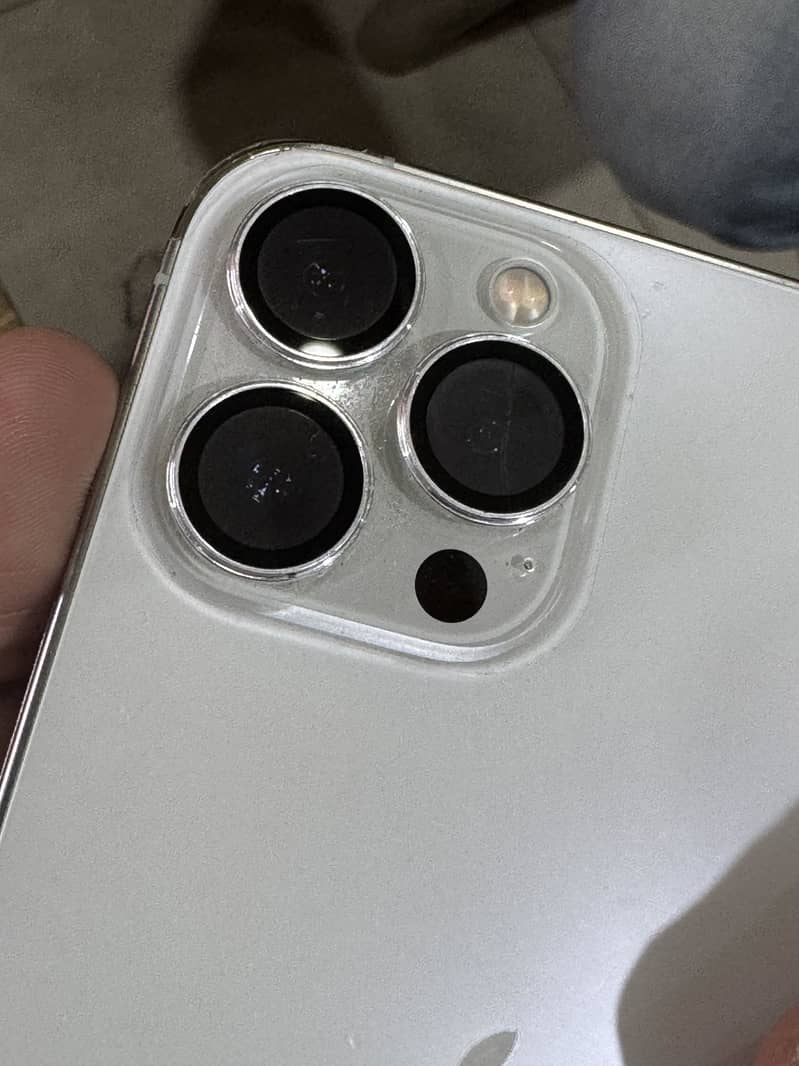 Iphone 13 pro max 6