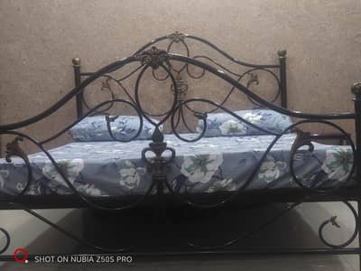 Rod Iron Double Bed without sides