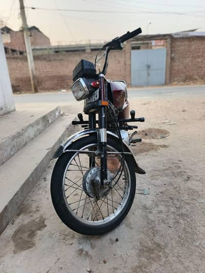 Honda 125 in a very good condition 10 out of 10