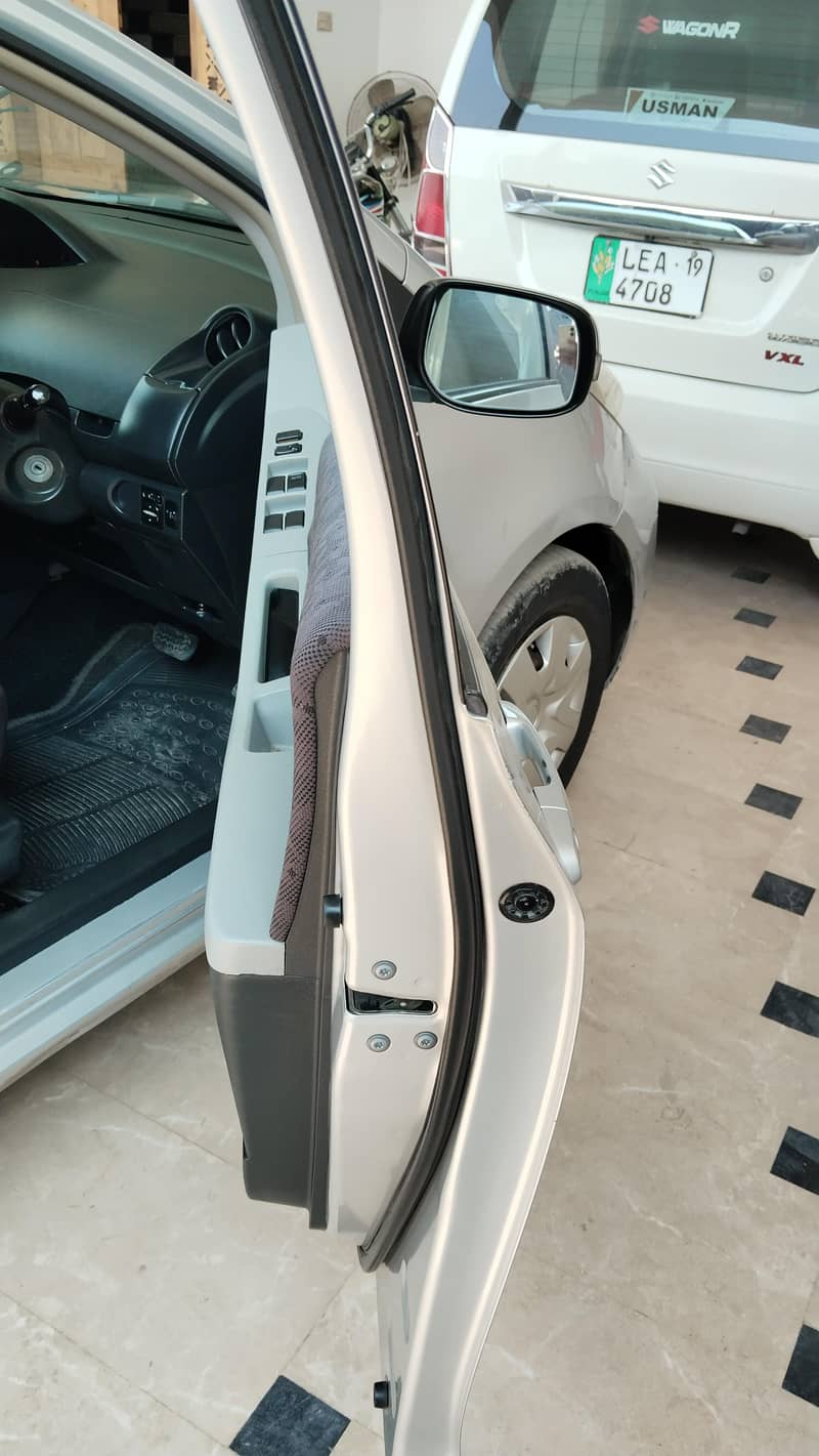 Vitz 10/14 3