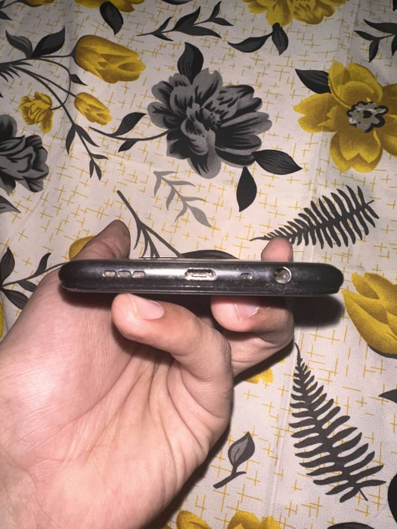 Oppo a 16 e 2