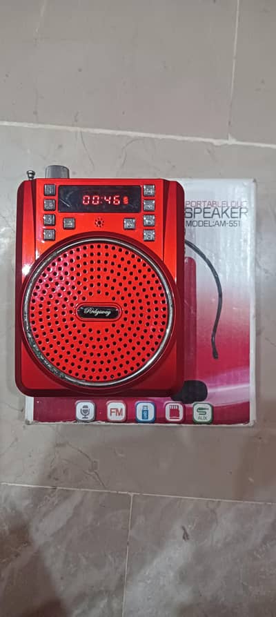 Redgiwey original Mp3 speaker with 2 Gb SD card