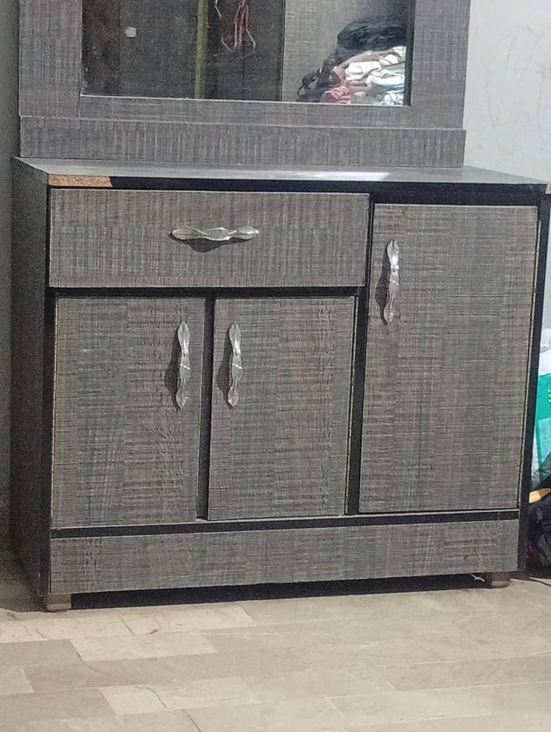 2 piece dressing table 1