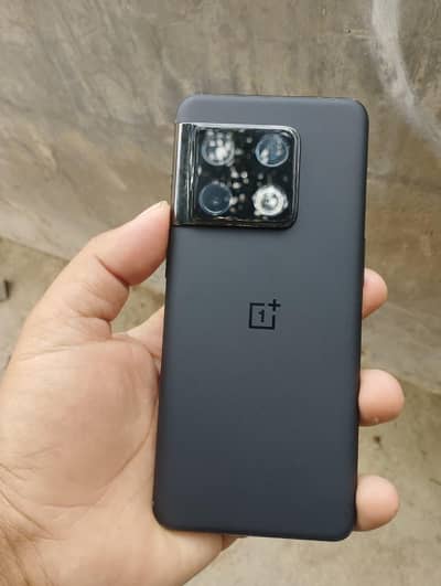 OnE Plus 10 Pro 5G