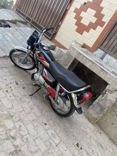 New condition bike original