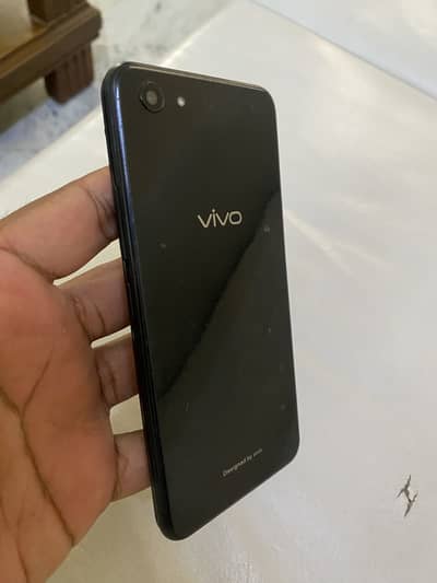 Vivo Y81
