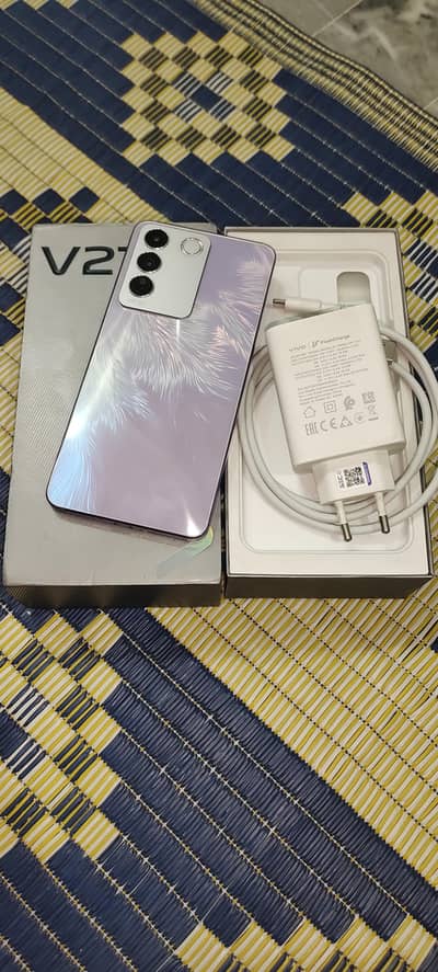 VIVO V27E (8GB+256GB)
