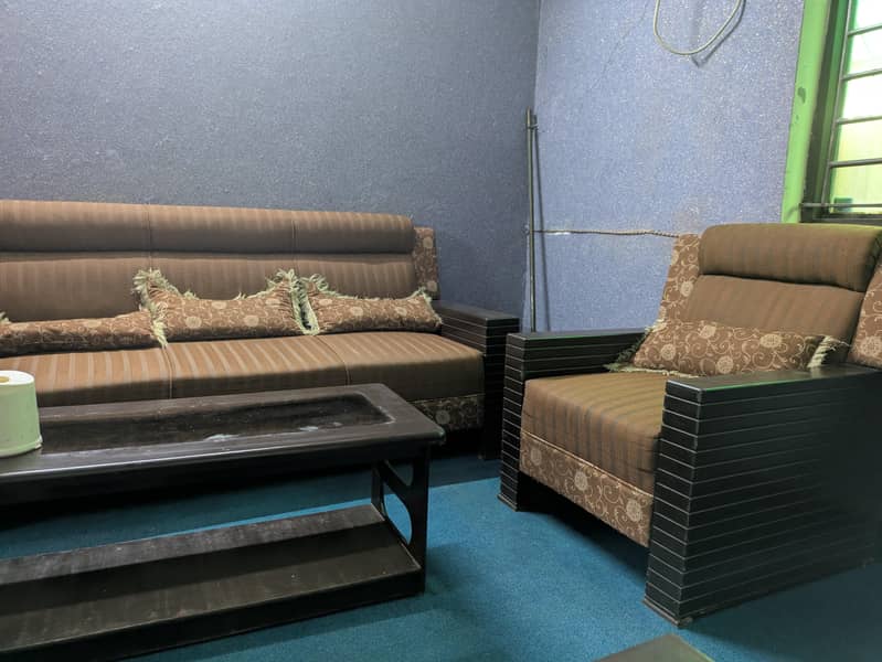 8 Seater sofa set 2
