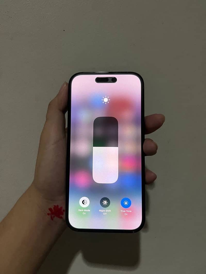 iPhone 14pro 1