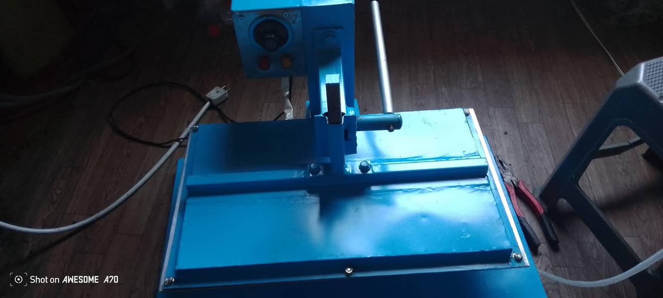 Packaging machine 1