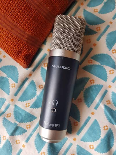 M-Audio Vocal Studio Producer USB Microphone