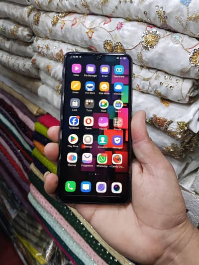 vivo s1 4 128 dual sim diba sat he total orignal  phone