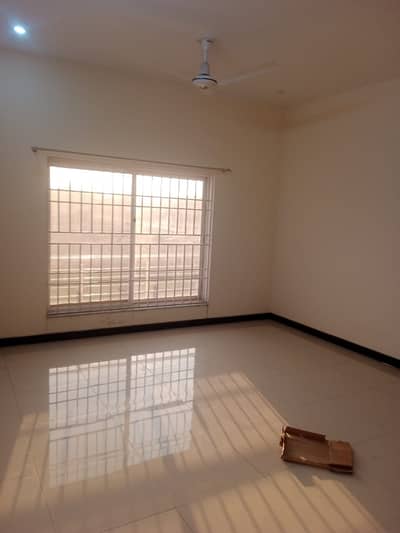 14 Marla Upper Portion For Rent G15 Islamabad