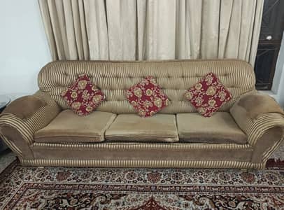 5 Seater Sofa Set | 9/10 Condition | Velvet Stuff