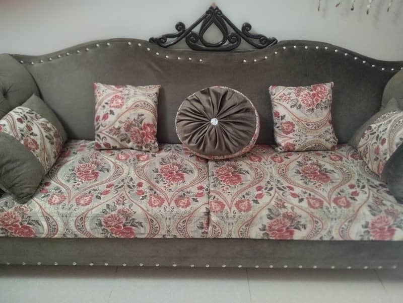 comfortable sofa set 1