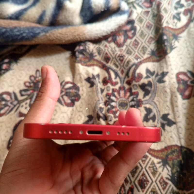 Apple iPhone 12 0