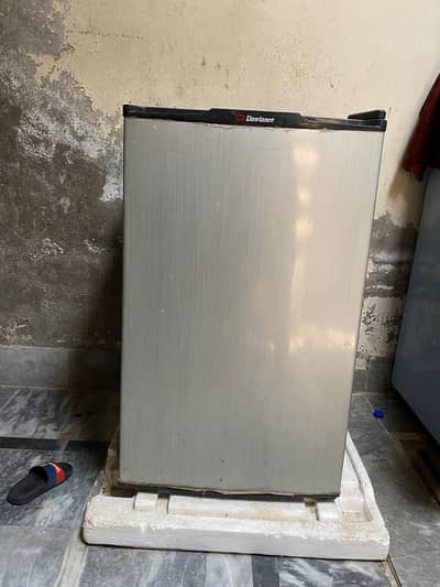 Dawlance Mini Fridge