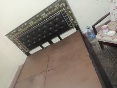 Vip Wooden bed Urgent Sale mazboot like a new