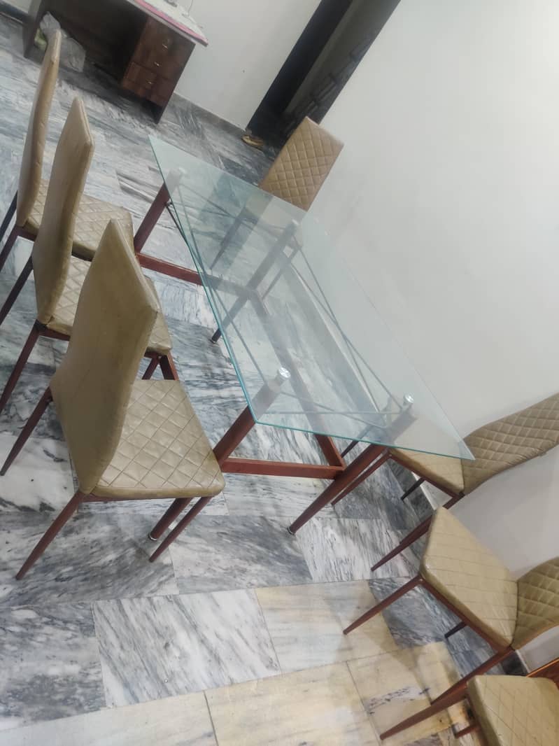 Dining Table plus 8 chairs 1