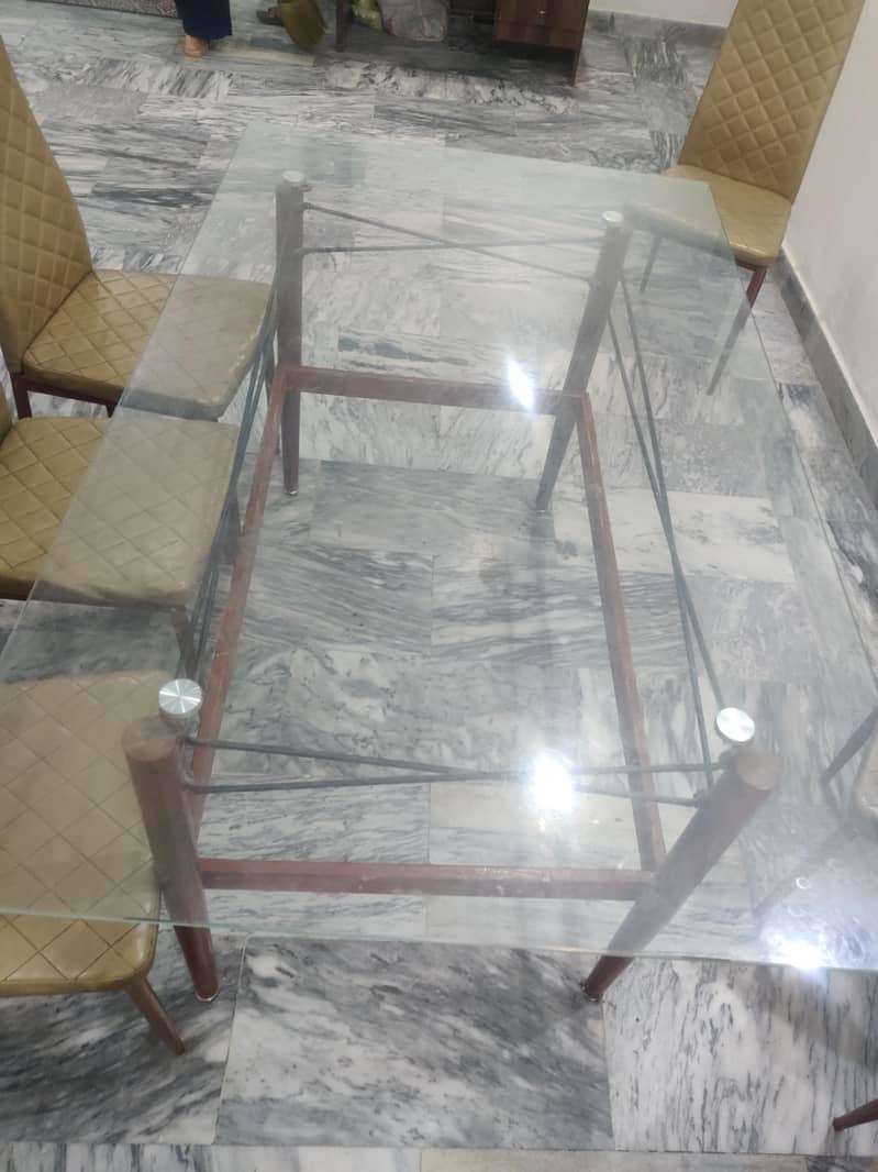 Dining Table plus 8 chairs 3