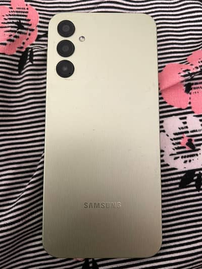 Samsung A14 128gb PTA approved with box and cable original.