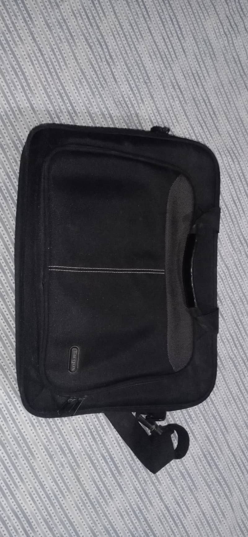 laptop bag 0