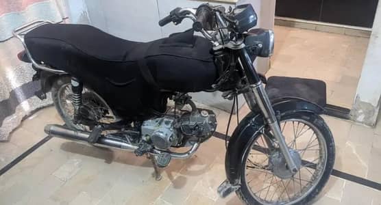 ( Karachi. )black hondyas bike 2022 model . saf clean condition