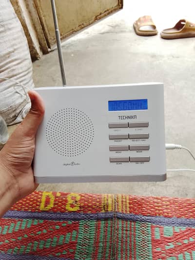 i have 3 Radio FM Imported urgently sale