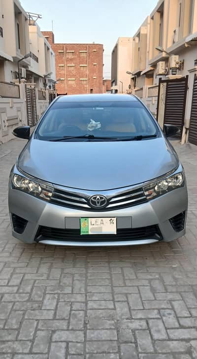 Toyota Corolla Gli VVTi 1.3 Manual Lahore Registered